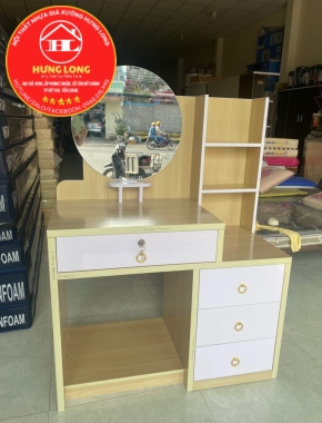 SỈ LẺ BÀN TRANG ĐIỂM GIÁ RẺ MỸ THO