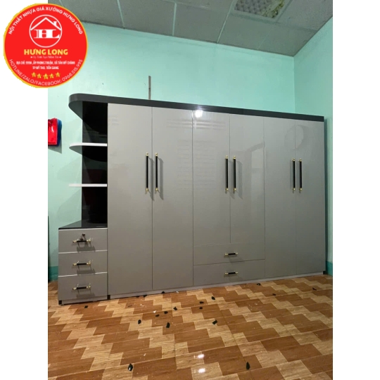 Tủ Đài Loan 2.4m