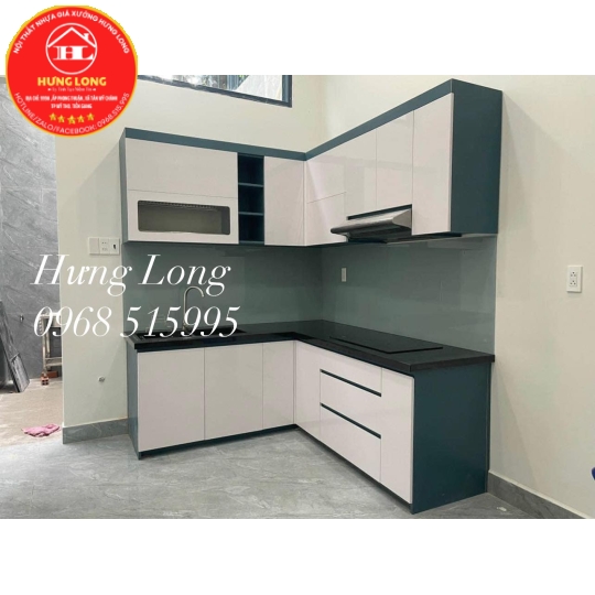 THI CÔNG TỦ BẾP NHỰA TIỀN GIANG
